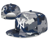 Sports snapbacks