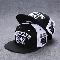MUNCHIES snapbacks