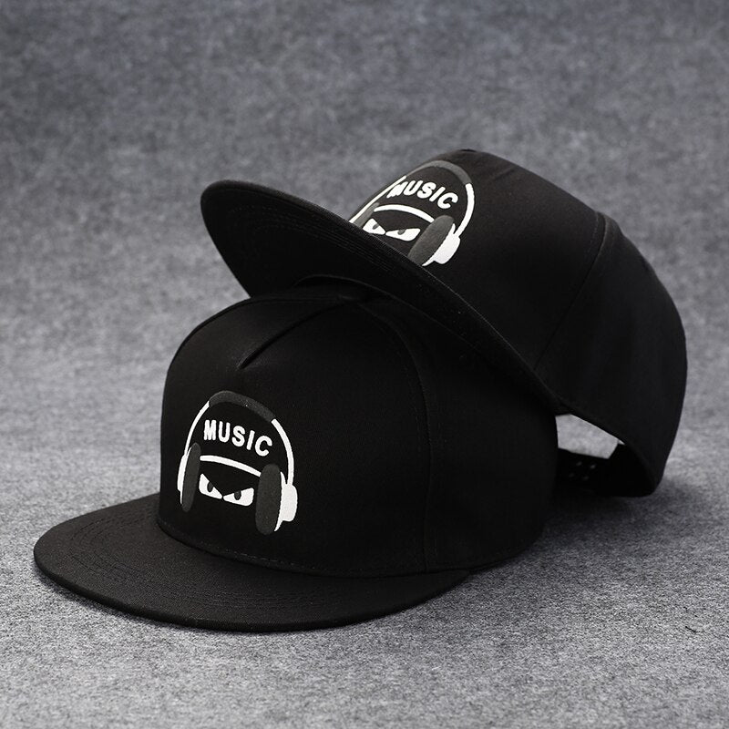 MUNCHIES snapbacks